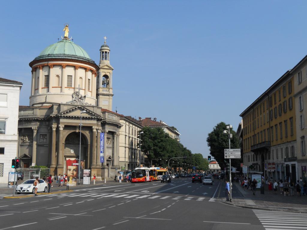 Apartment Bergamo Centro Storico الغرفة الصورة